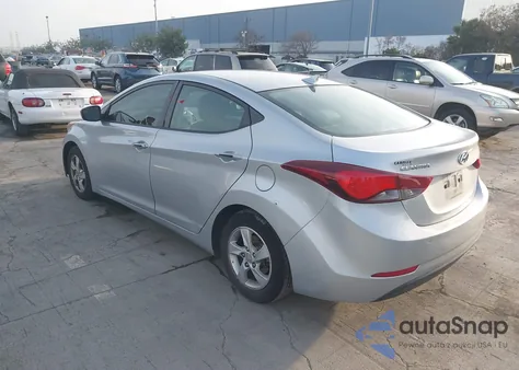 2014 Hyundai Elantra Se z USA, uszkodzony, nr VIN 5NPDH4AE3EH449453